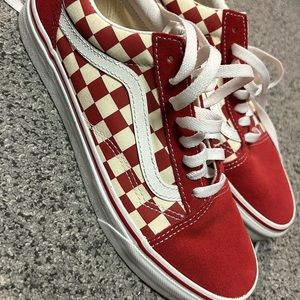 Unisex men’s 7.5 women’s 9 vans